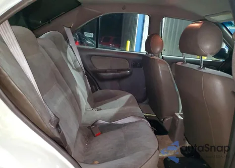 1997 Nissan Sentra Xe z USA, uszkodzony, nr VIN 3N1AB41D3VL021784